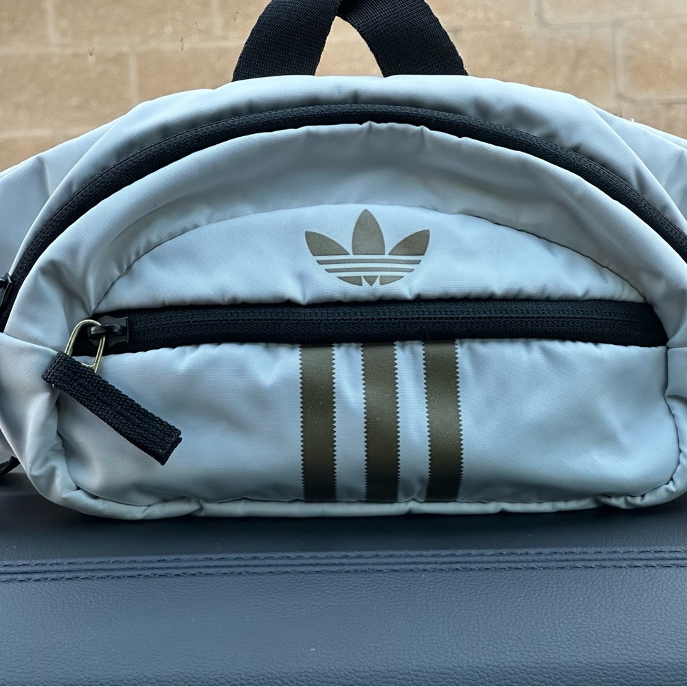 adidas Original SS/2020 belt bag